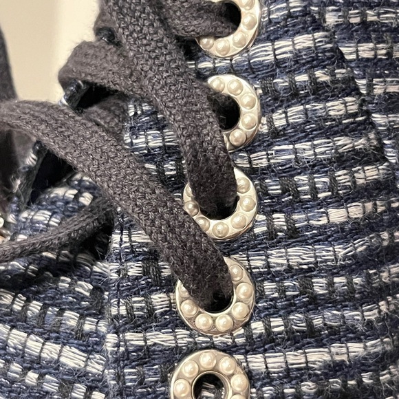 Chanel pearl shoes - Picture 11 of 13